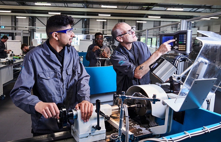 Revature Lists The Top Benefits of Apprenticeships in Tech